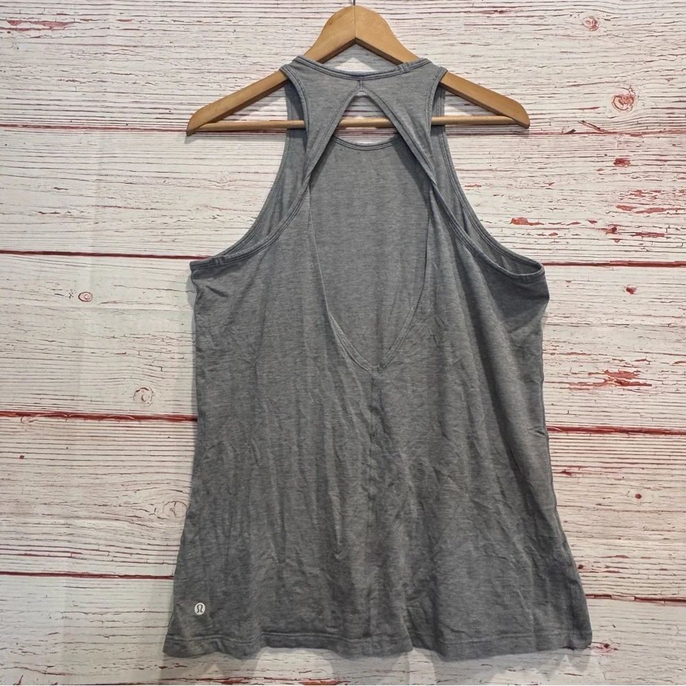 Lululemon Trapeze Twist Tank in Heathered Medium Grey Sz 8